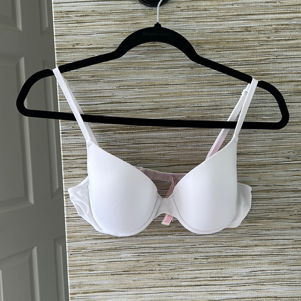 Pink Victoria’s Secret